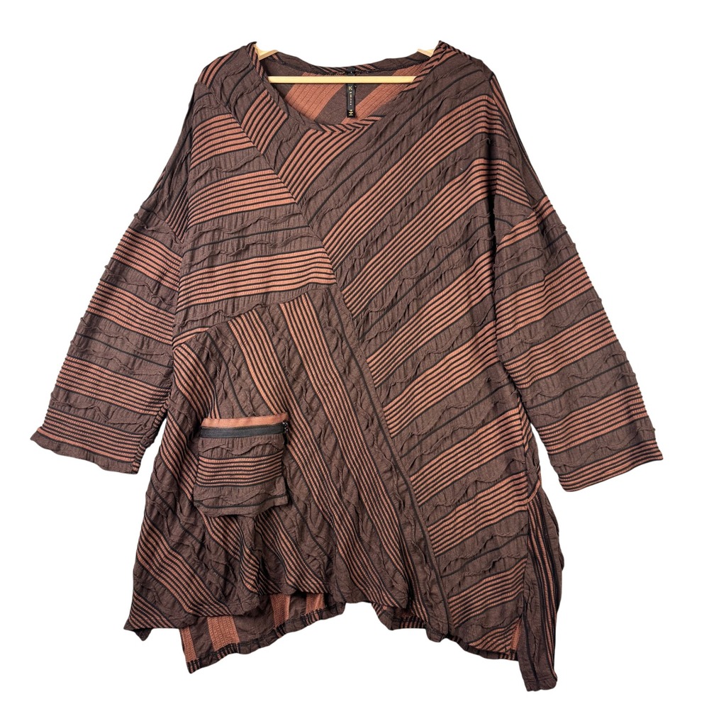 IC by Connie K Brown Striped Crinkle Knit Asymmetrical Tunic Top 1X 1916TX